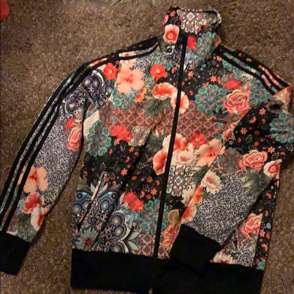 Adidas Sweater